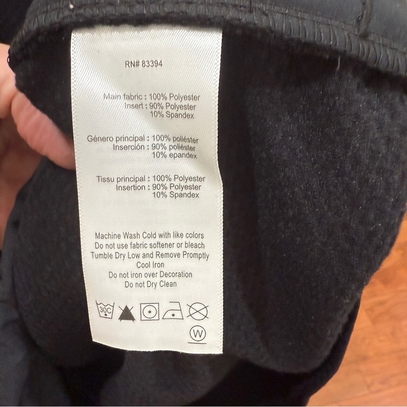 NWT ASICS Mens Knit Grid FLC QTR Zip Pullover Hoodie - Black Size Small - Picture 6 of 6